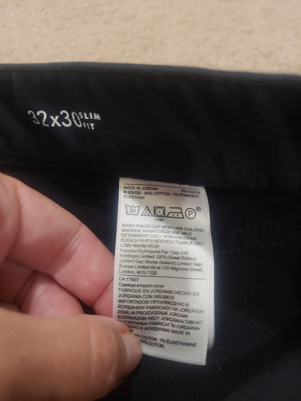 Banana Republic Traveler Jeans Mens 32x30 Black Slim Tapered Stretch Dark Wash